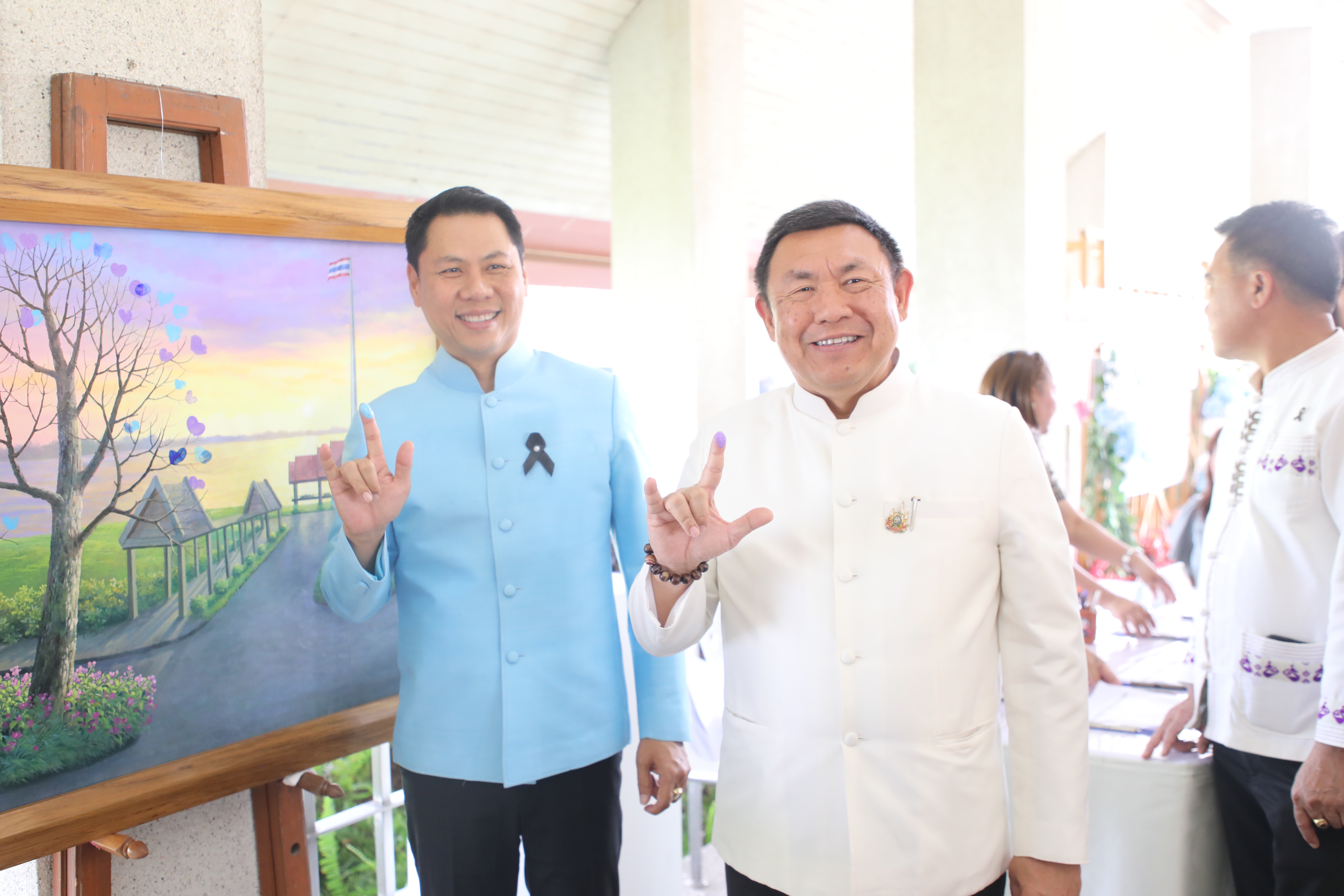 title - มากกว่าความรักระหว่างคู่ครอง คือความรักต่อปวงชน ส.ป.ก. จัดงาน “รักแห่งศิลป์ รักแห่งแผ่นดิน” พลังแห่งศิลปะที่เชื่อมโยงสถาบันและประชาชน